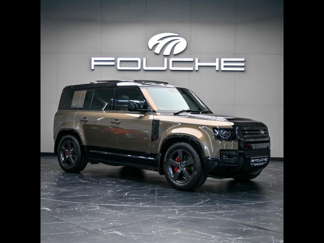 BUY LAND ROVER DEFENDER 110 2021 D300 X, Fouche Motors