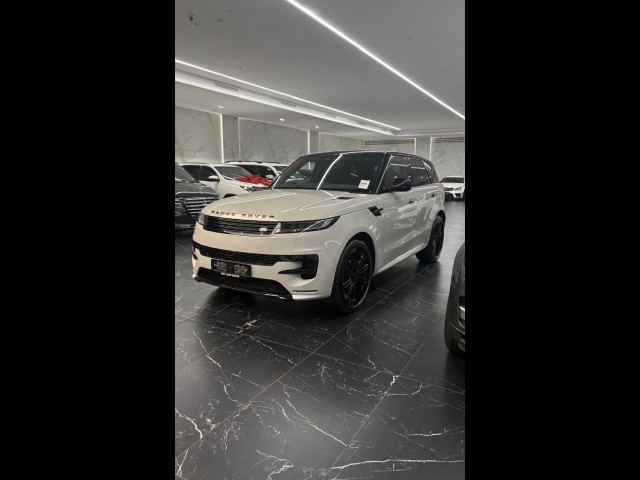 BUY RANGE ROVER SPORT 2026 D350, Fouche Motors