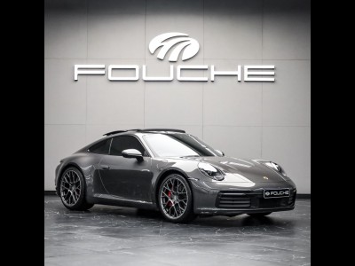 2019 Porsche Carrera